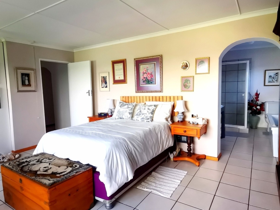 3 Bedroom Property for Sale in Onrus Western Cape